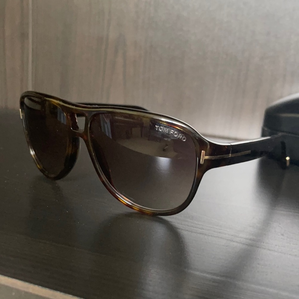 Tom Ford Tortoise Shell Dylan Aviator Sunglasses